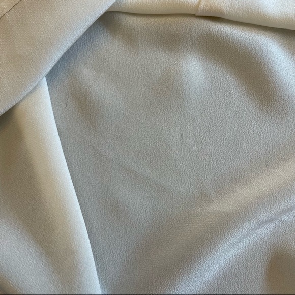 Banana Republic 100% Silk Cream Shell - Picture 5 of 7